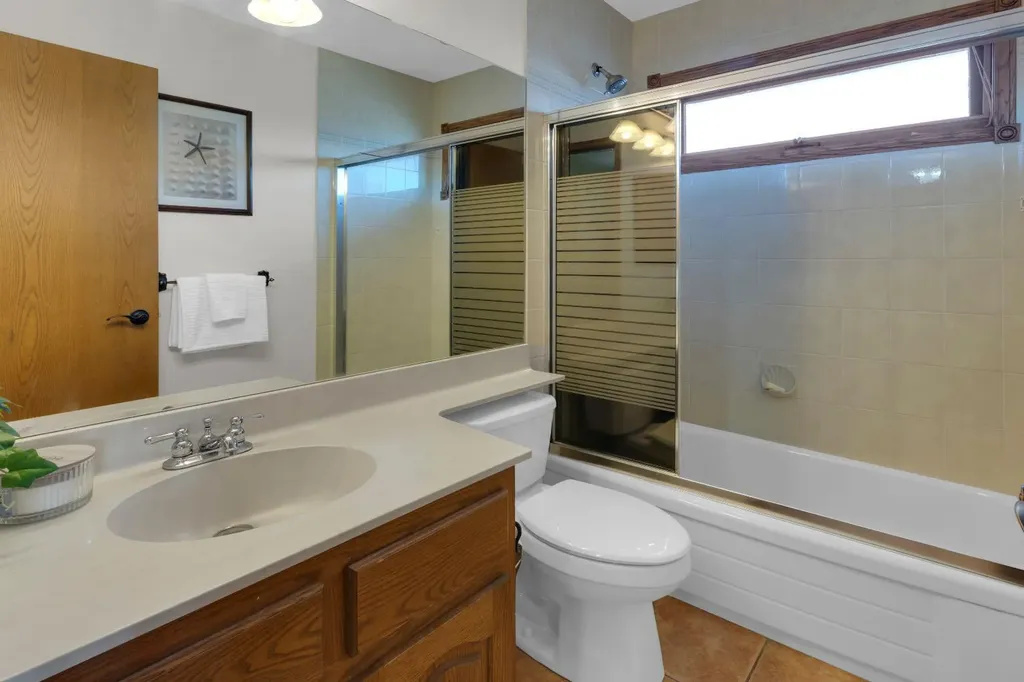 147 Hawkcliff Way NW Calgary AB T3G 2S6