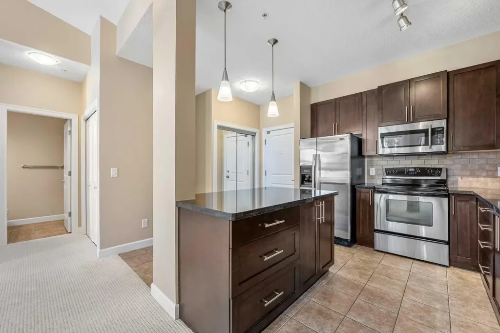 88 Arbour Lake Road NW Calgary AB T3G 0C2