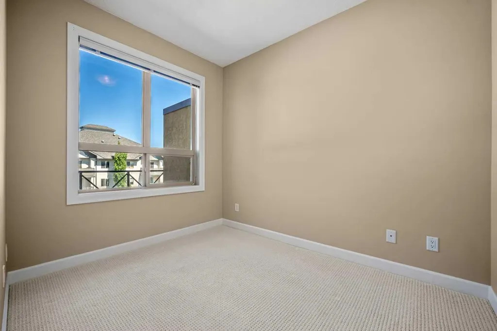 88 Arbour Lake Road NW Calgary AB T3G 0C2