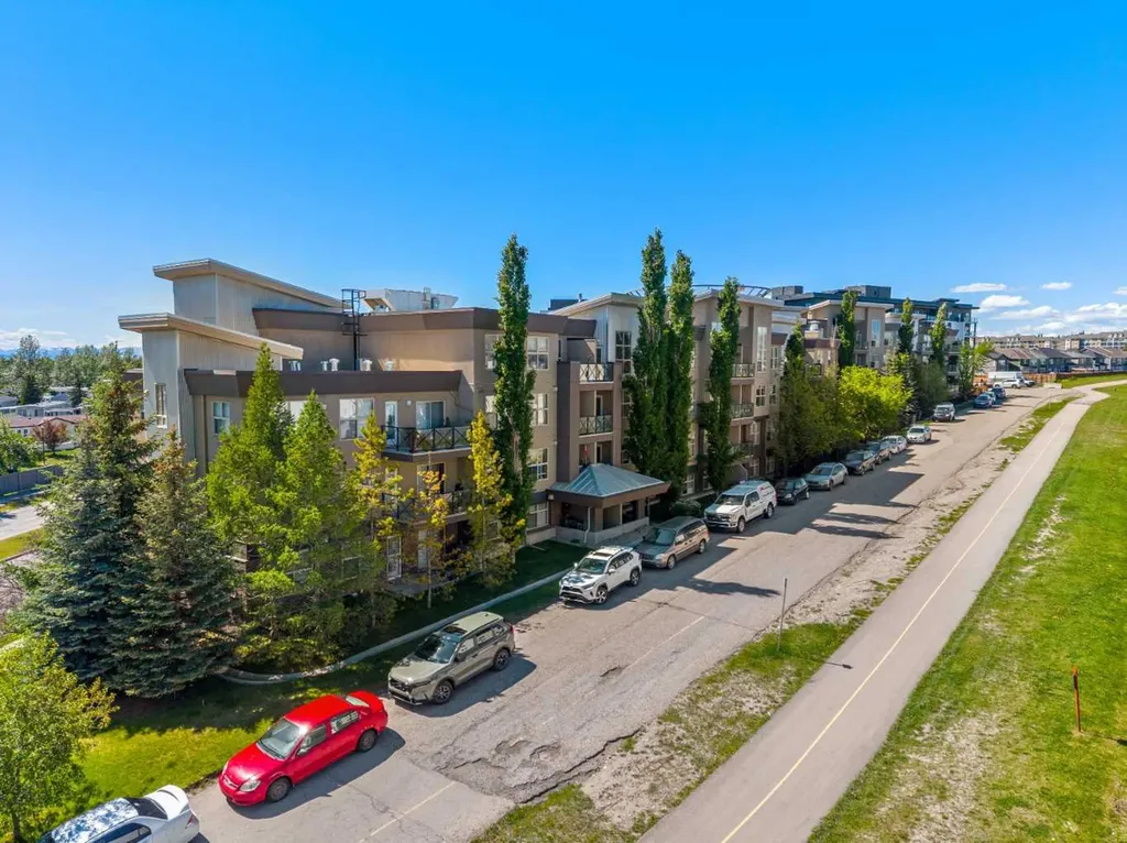 88 Arbour Lake Road NW Calgary AB T3G 0C2