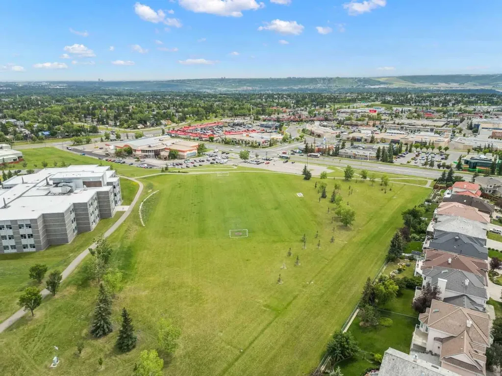 88 Arbour Lake Road NW Calgary AB T3G 0C2