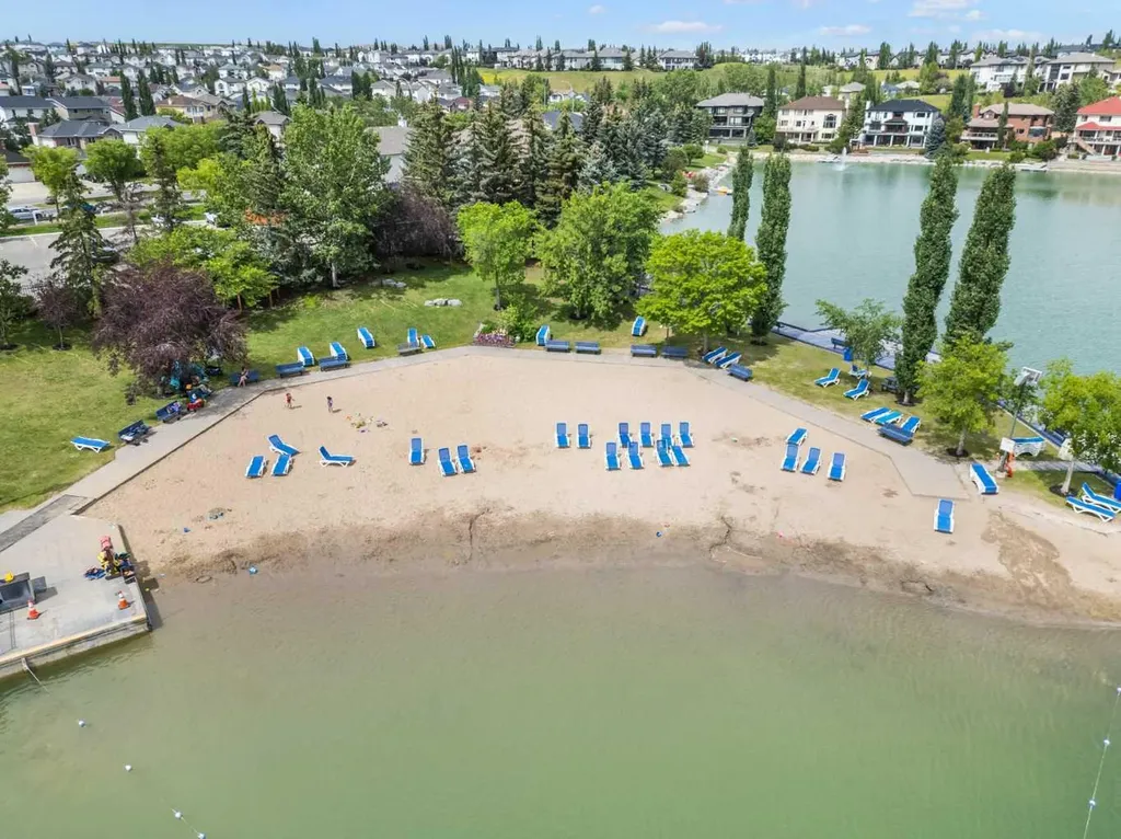 88 Arbour Lake Road NW Calgary AB T3G 0C2