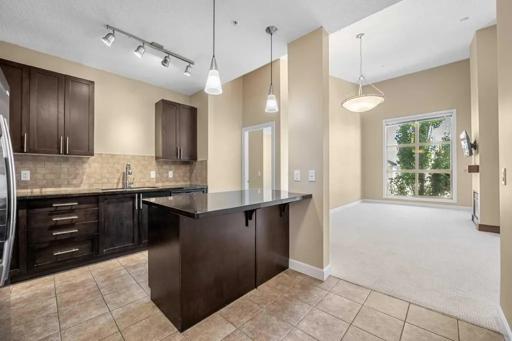 88 Arbour Lake Road NW Calgary AB T3G 0C2