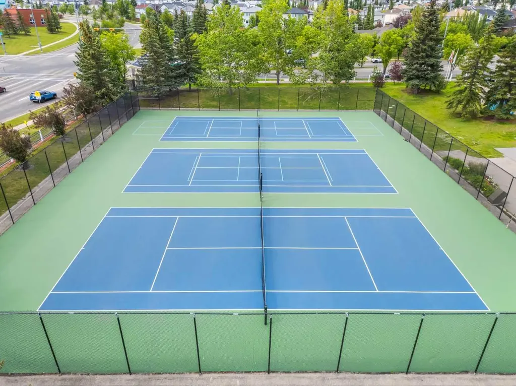 88 Arbour Lake Road NW Calgary AB T3G 0C2