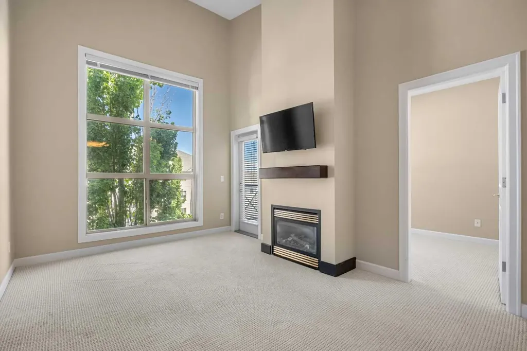 88 Arbour Lake Road NW Calgary AB T3G 0C2