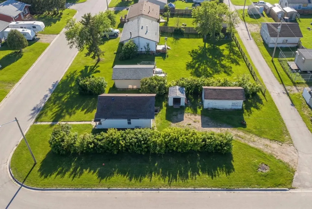 115 Niblock Street Bawlf AB T0B 0J0