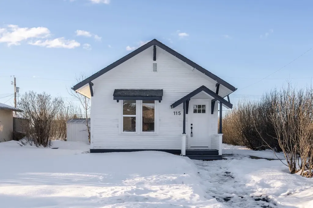 115 Niblock Street Bawlf AB T0B 0J0
