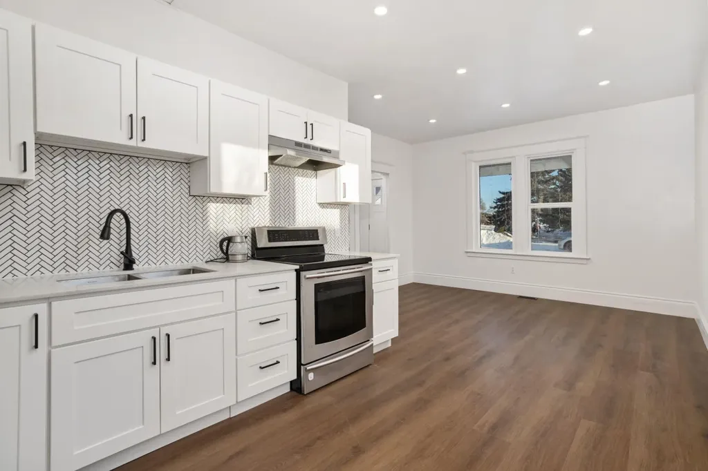 115 Niblock Street Bawlf AB T0B 0J0