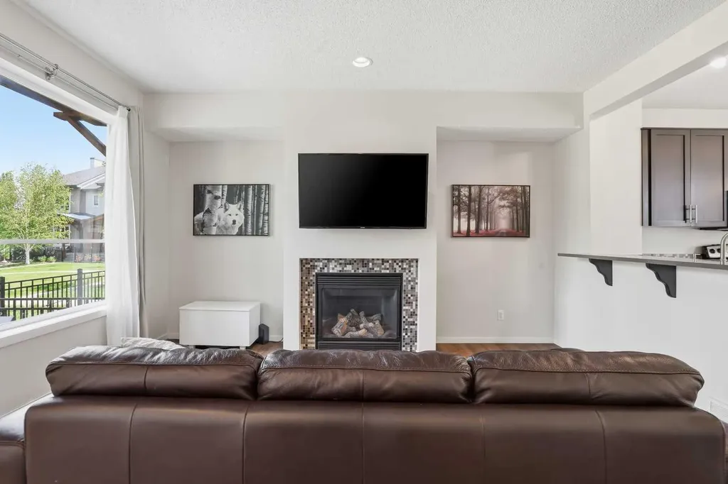 184 Chapalina Square SE Calgary AB T2X 0L5