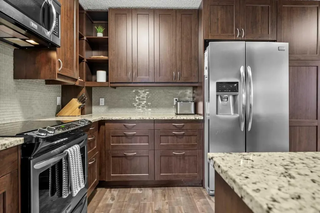 96 Sunhurst Road SE Calgary AB T2X 1V8