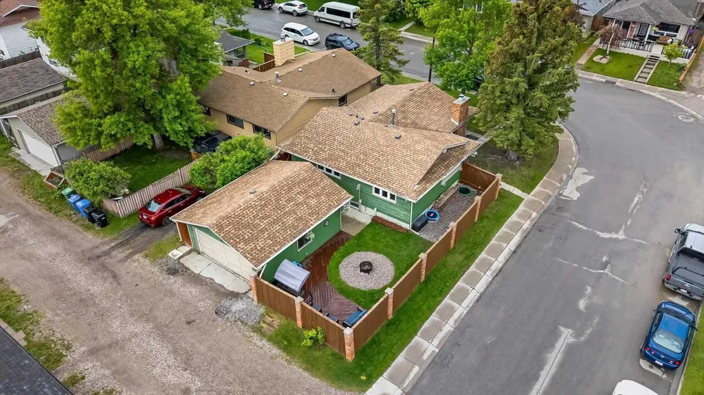 96 Sunhurst Road SE Calgary AB T2X 1V8