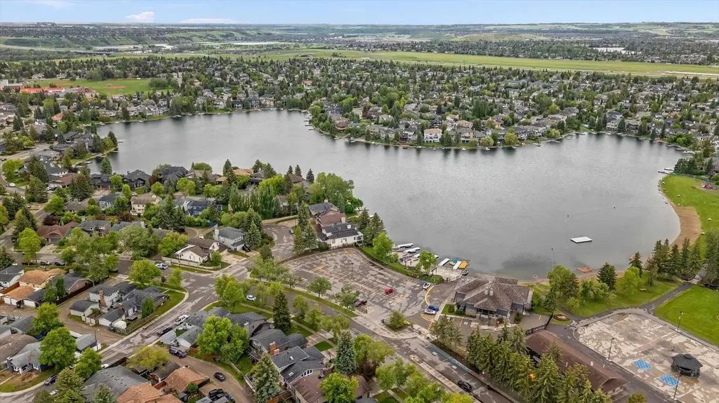 96 Sunhurst Road SE Calgary AB T2X 1V8