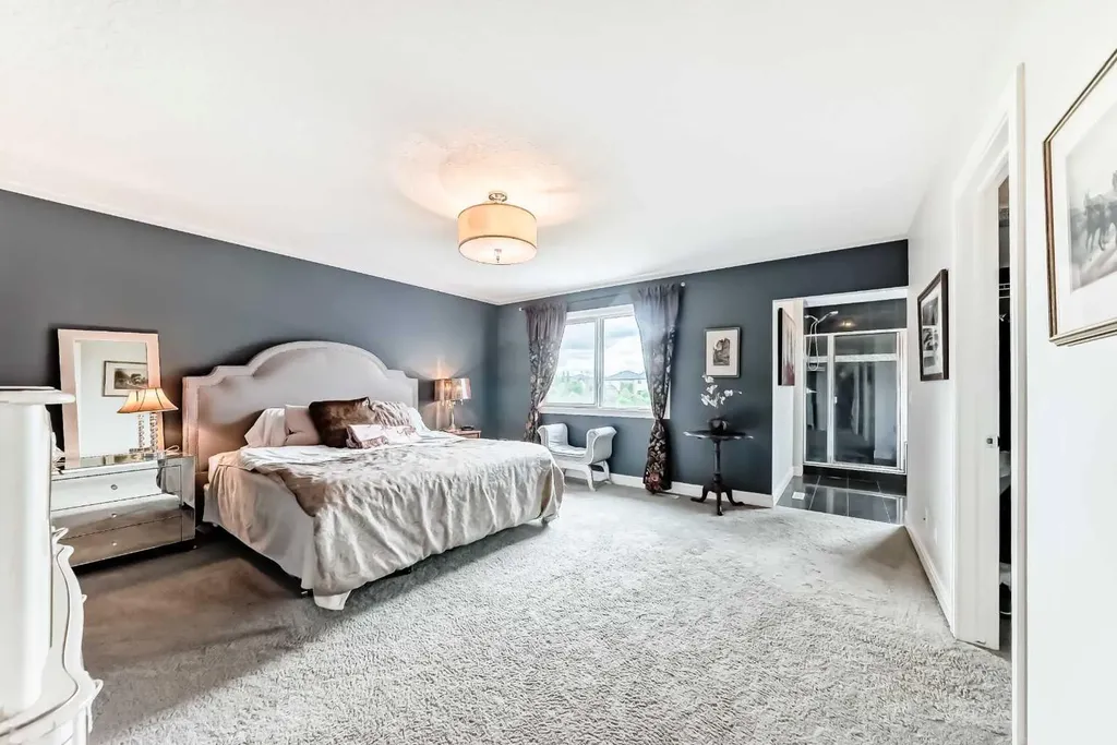 136 Stonemere Close Chestermere AB T1X0C4
