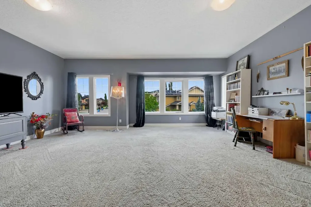 136 Stonemere Close Chestermere AB T1X0C4