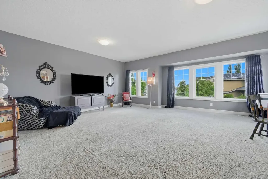 136 Stonemere Close Chestermere AB T1X0C4