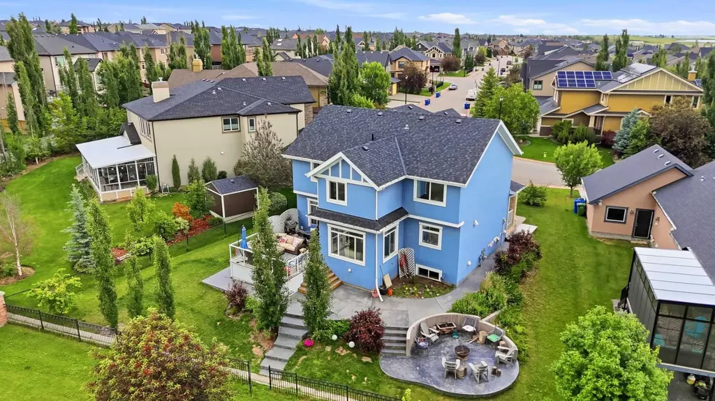 136 Stonemere Close Chestermere AB T1X0C4