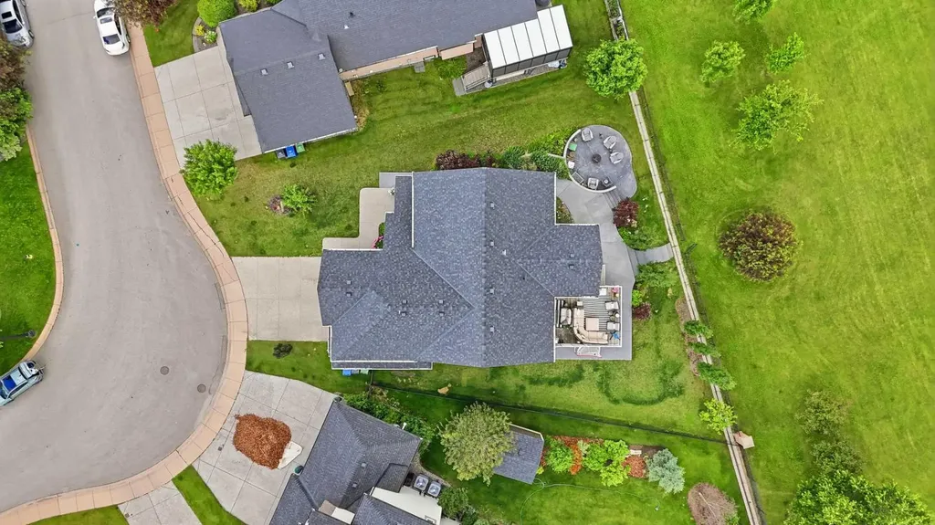136 Stonemere Close Chestermere AB T1X0C4