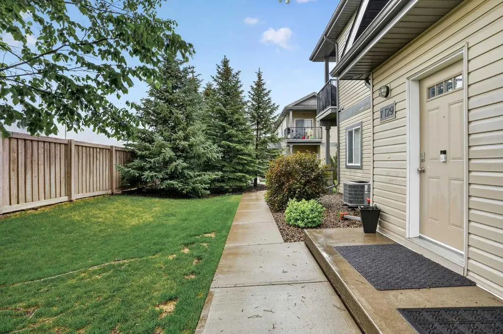 129 Silkstone Road W Lethbridge AB T1J 3H6