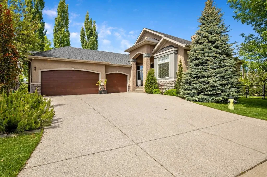 89 Heritage Harbour Heritage Pointe AB T1S 4H8