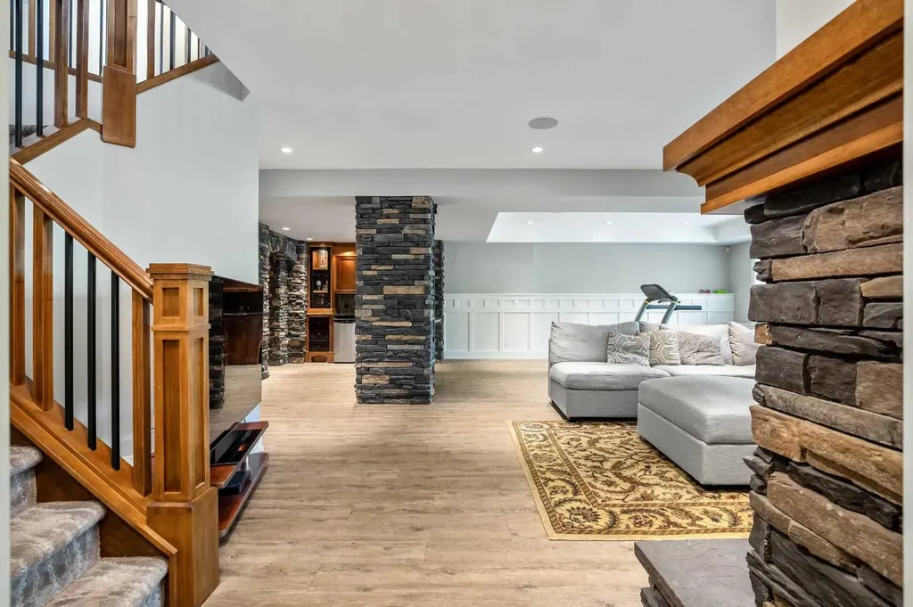 89 Heritage Harbour Heritage Pointe AB T1S 4H8