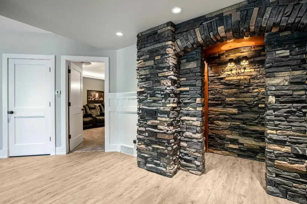 89 Heritage Harbour Heritage Pointe AB T1S 4H8