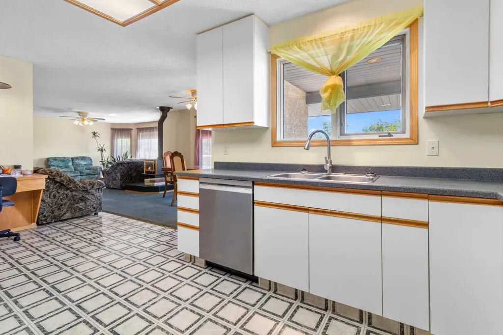 285214 Range Road 293 Rural Rocky View County AB T0M 0S0