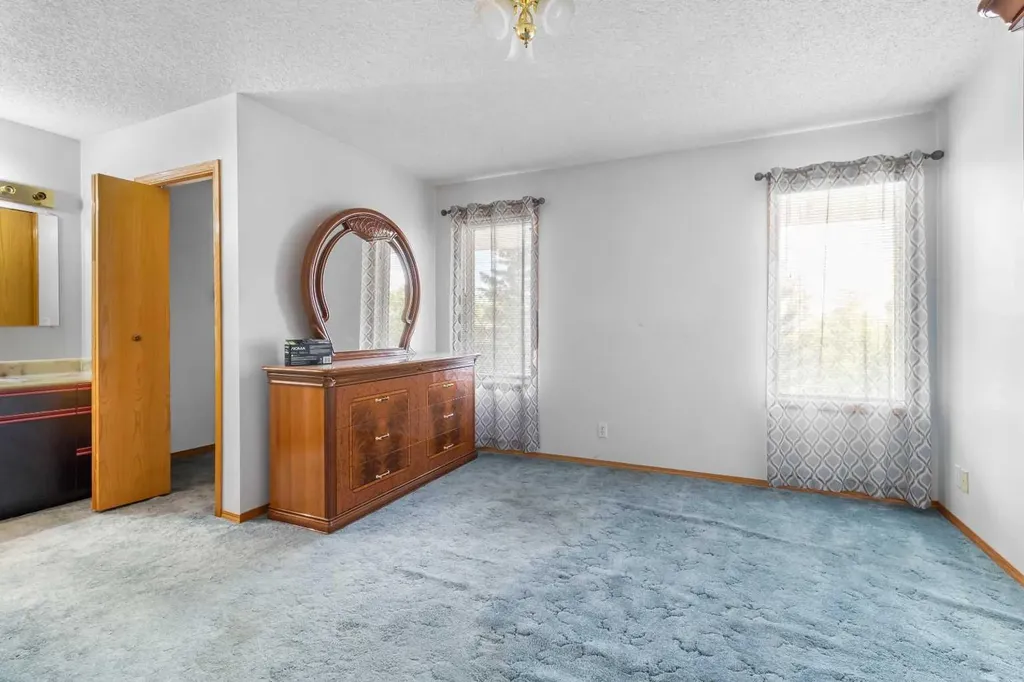 285214 Range Road 293 Rural Rocky View County AB T0M 0S0