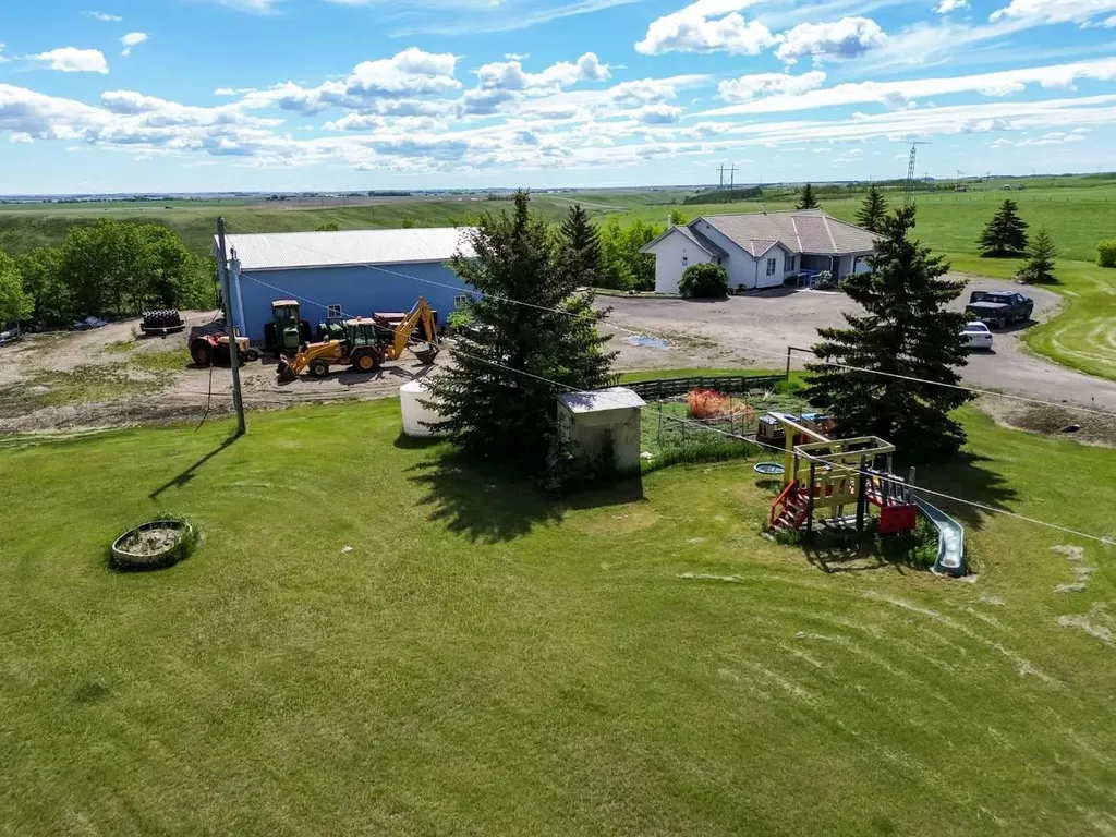 285214 Range Road 293 Rural Rocky View County AB T0M 0S0