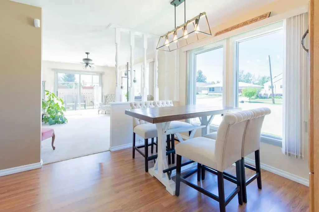 214 3 Street W Cardston AB T0K 0K0