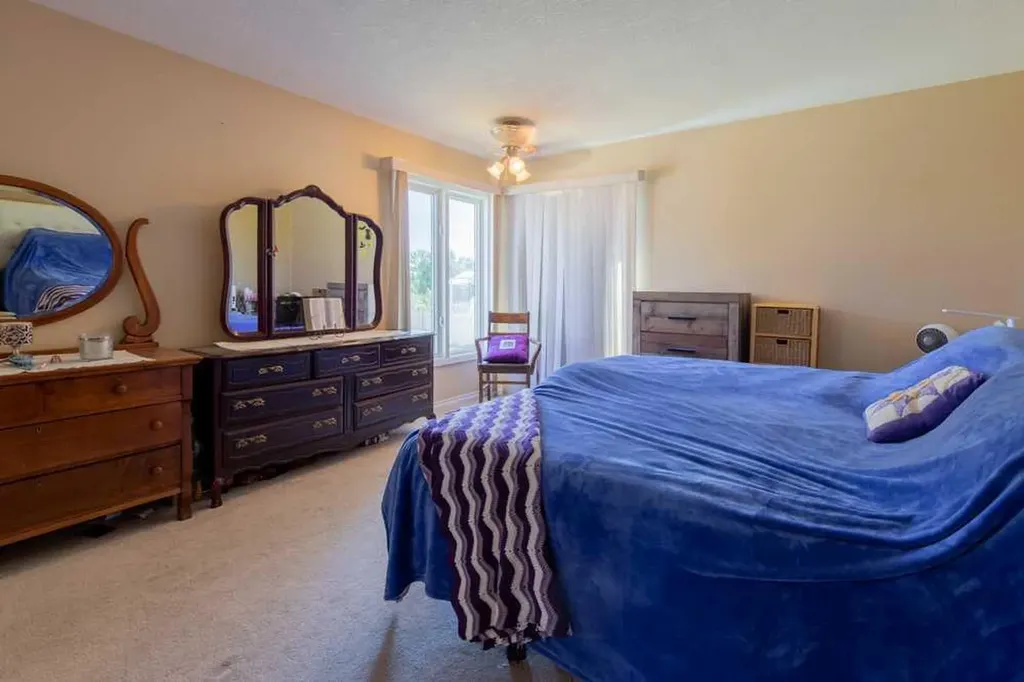 214 3 Street W Cardston AB T0K 0K0
