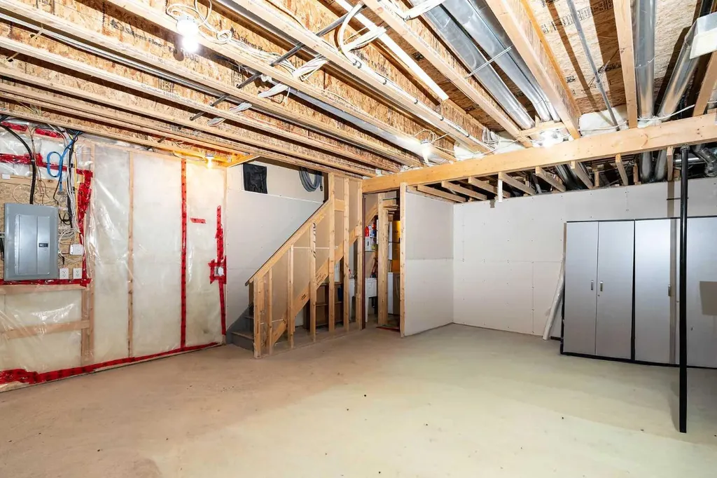 213 Tuscany Valley Green NW Calgary AB T3L 0A1