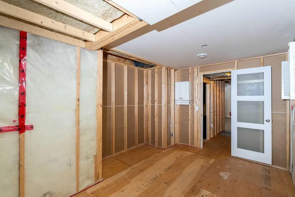 213 Tuscany Valley Green NW Calgary AB T3L 0A1