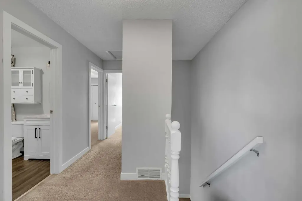 7205 4 Street NE Calgary AB T2K5S3