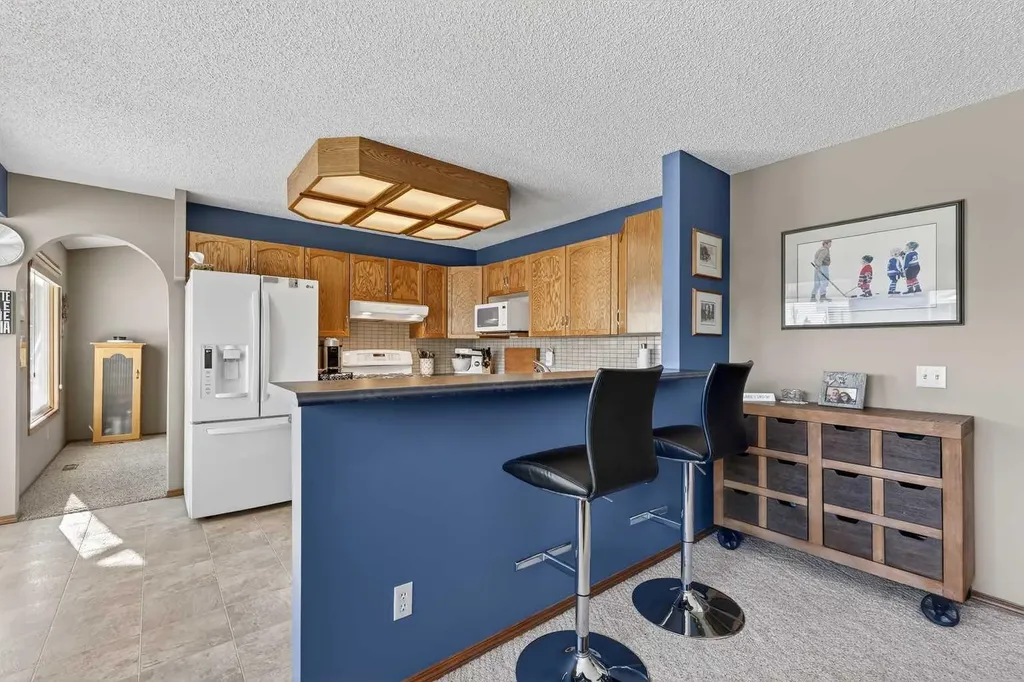 57 Del Rio Place NE Calgary AB T1Y 6N3