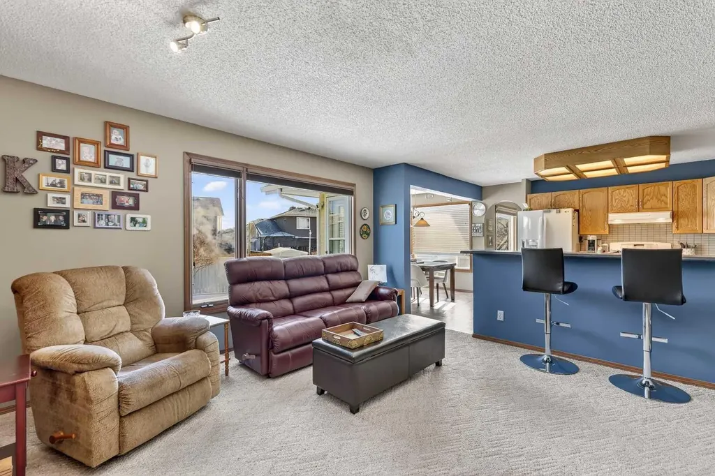 57 Del Rio Place NE Calgary AB T1Y 6N3