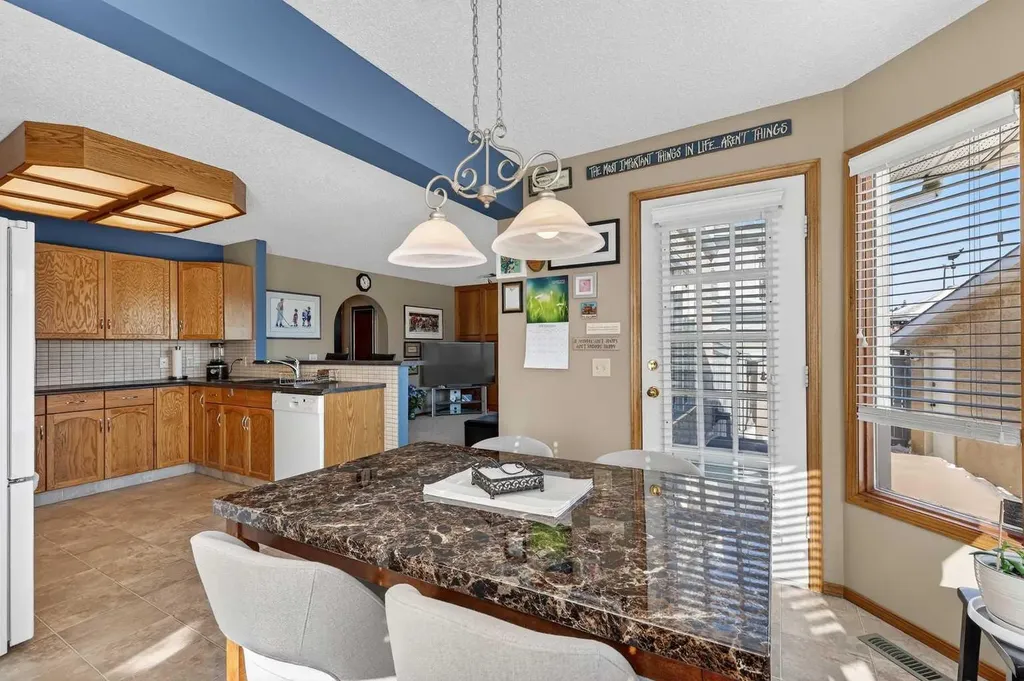 57 Del Rio Place NE Calgary AB T1Y 6N3