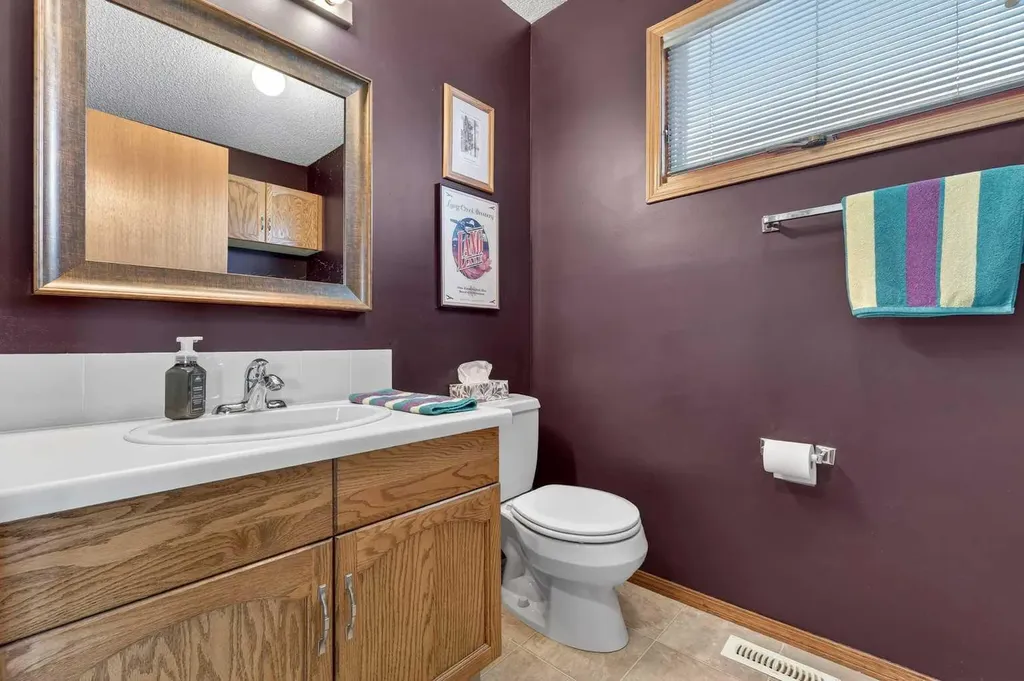 57 Del Rio Place NE Calgary AB T1Y 6N3