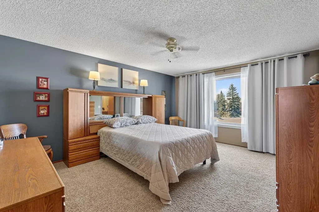 57 Del Rio Place NE Calgary AB T1Y 6N3