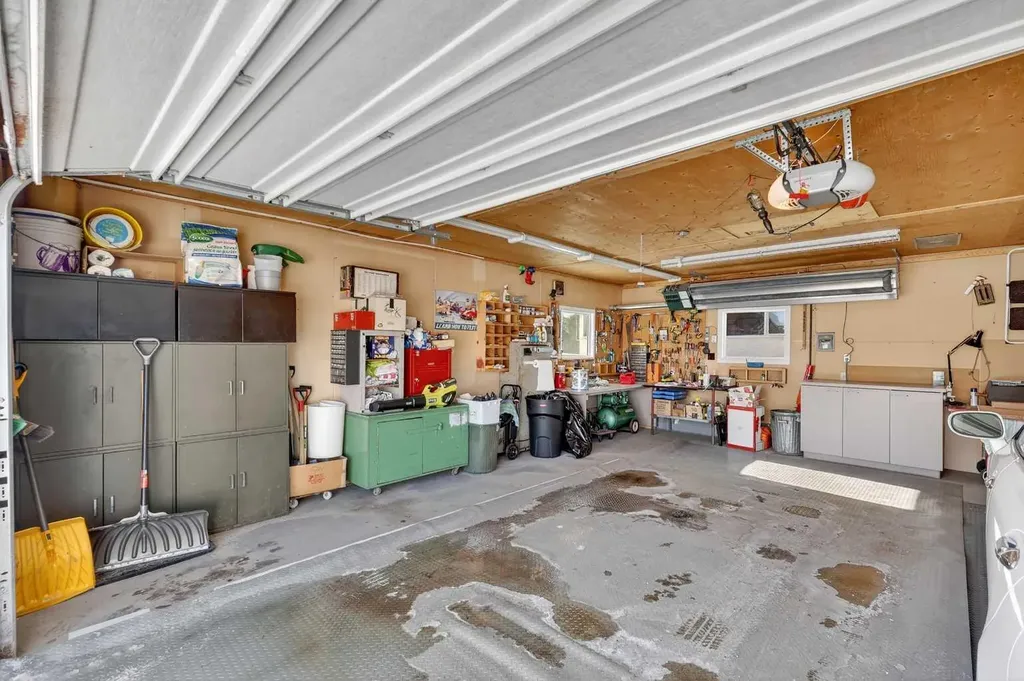 57 Del Rio Place NE Calgary AB T1Y 6N3