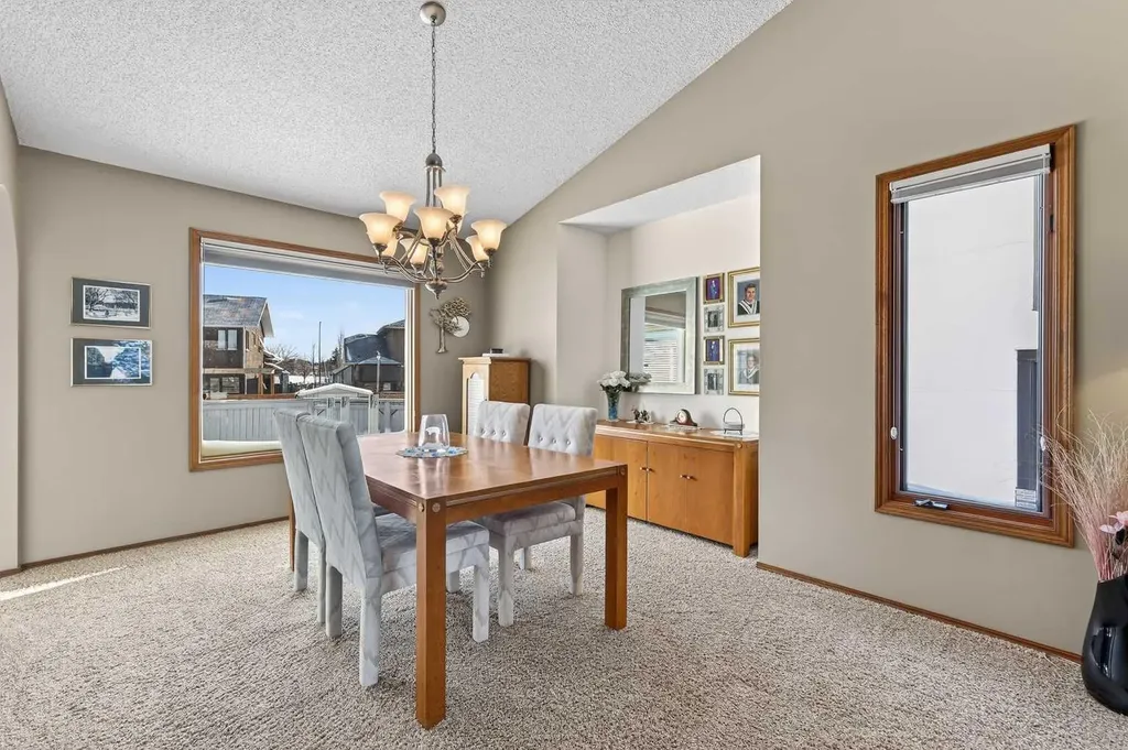 57 Del Rio Place NE Calgary AB T1Y 6N3