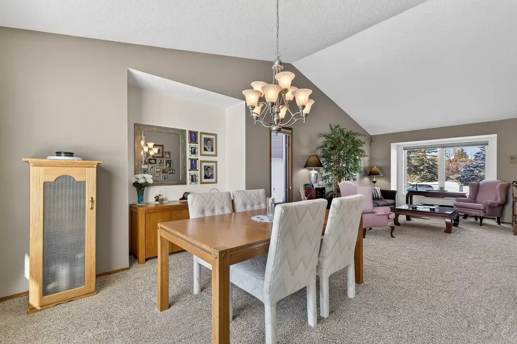 57 Del Rio Place NE Calgary AB T1Y 6N3