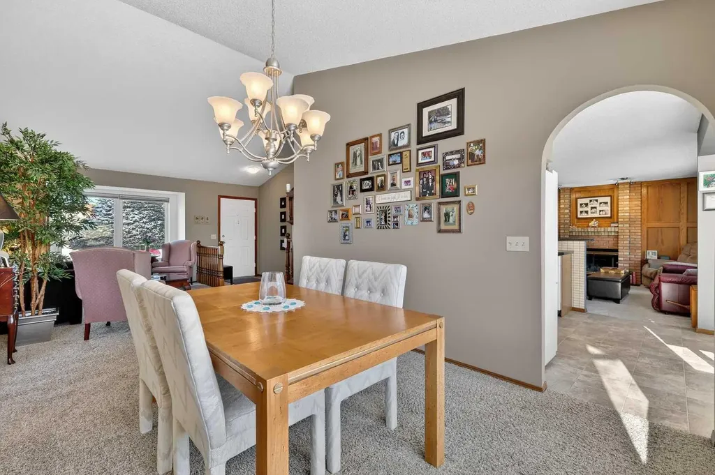 57 Del Rio Place NE Calgary AB T1Y 6N3