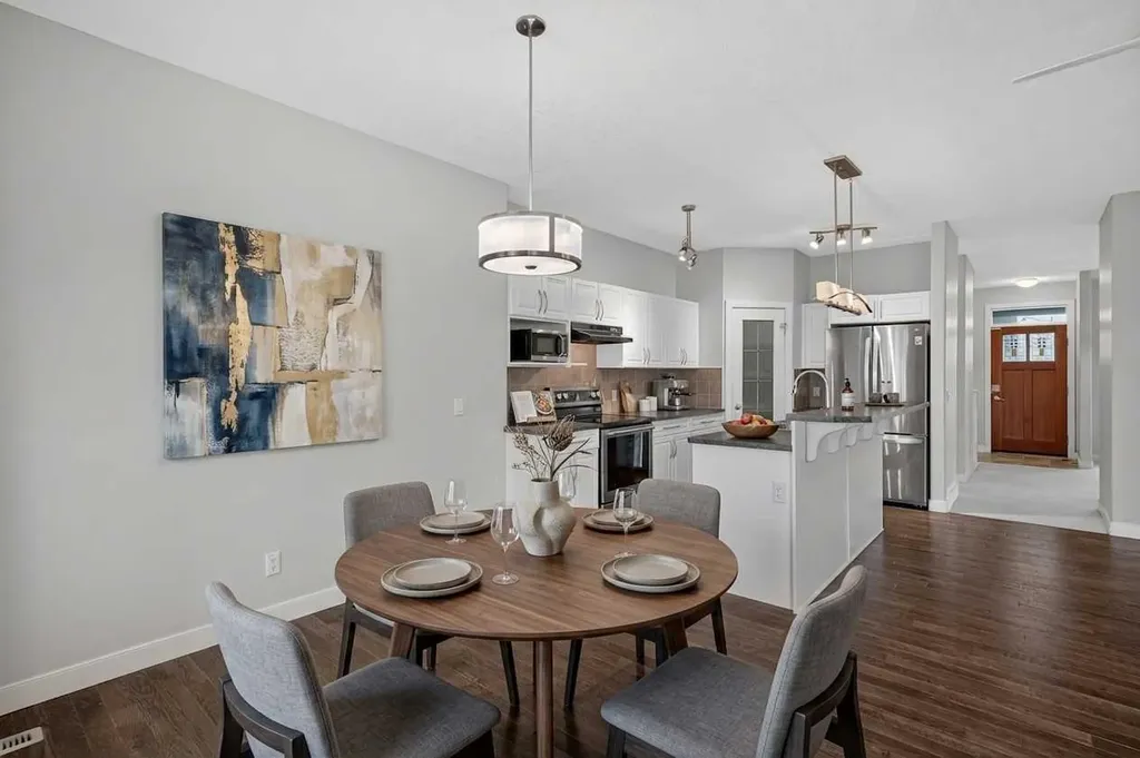 103 Bridle Estates Mews SW Calgary AB T2A 6R1