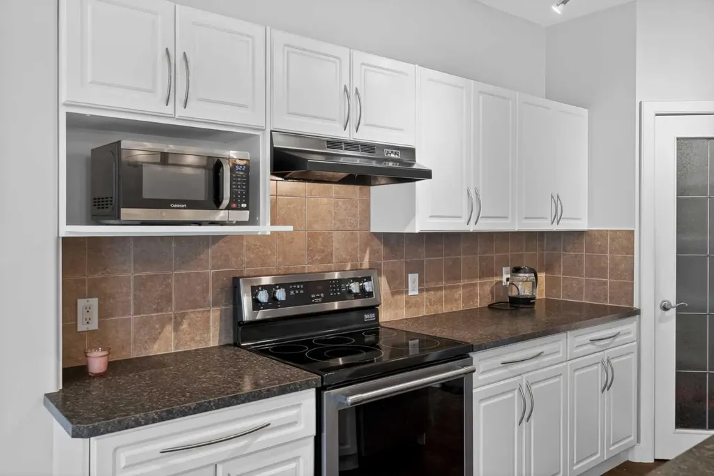 103 Bridle Estates Mews SW Calgary AB T2A 6R1