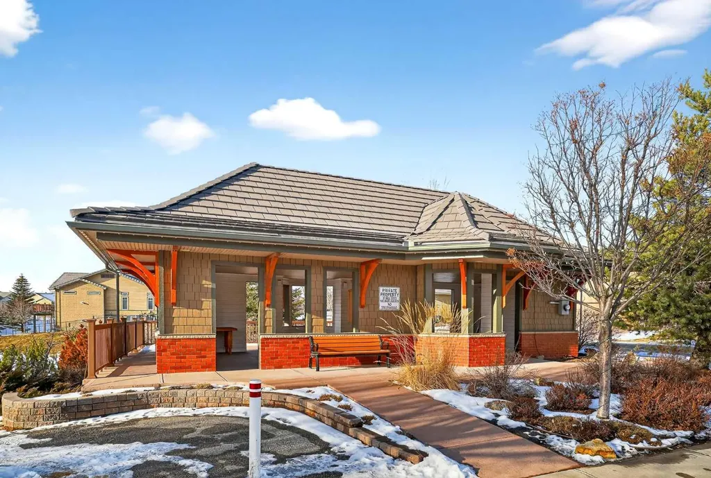 103 Bridle Estates Mews SW Calgary AB T2A 6R1