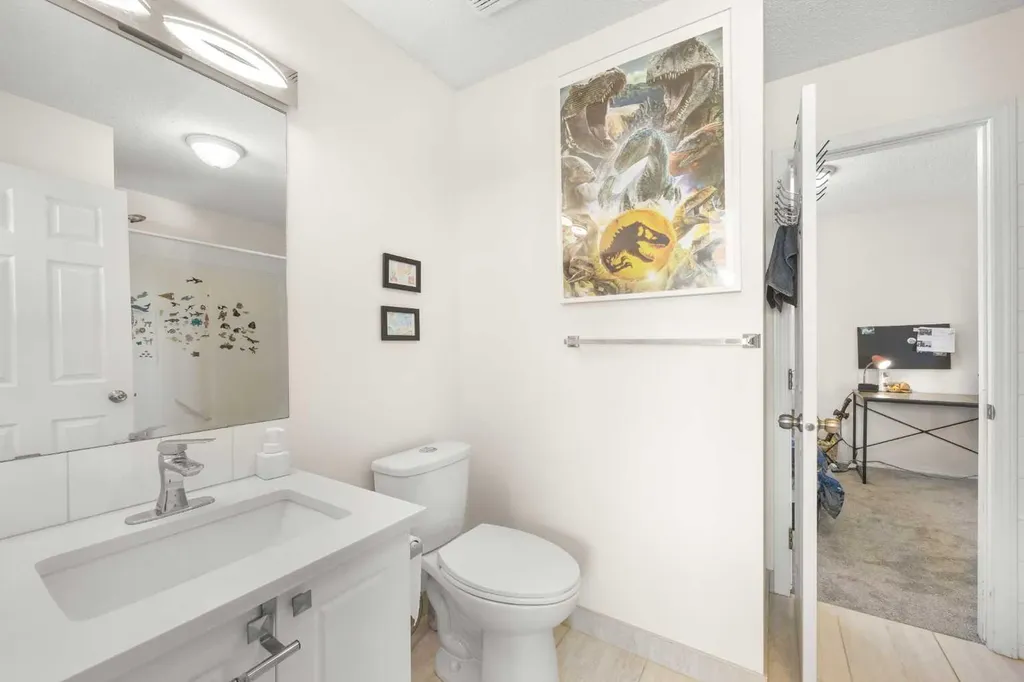 141 Citadel Bluff Close NW Calgary AB T3G 5E3