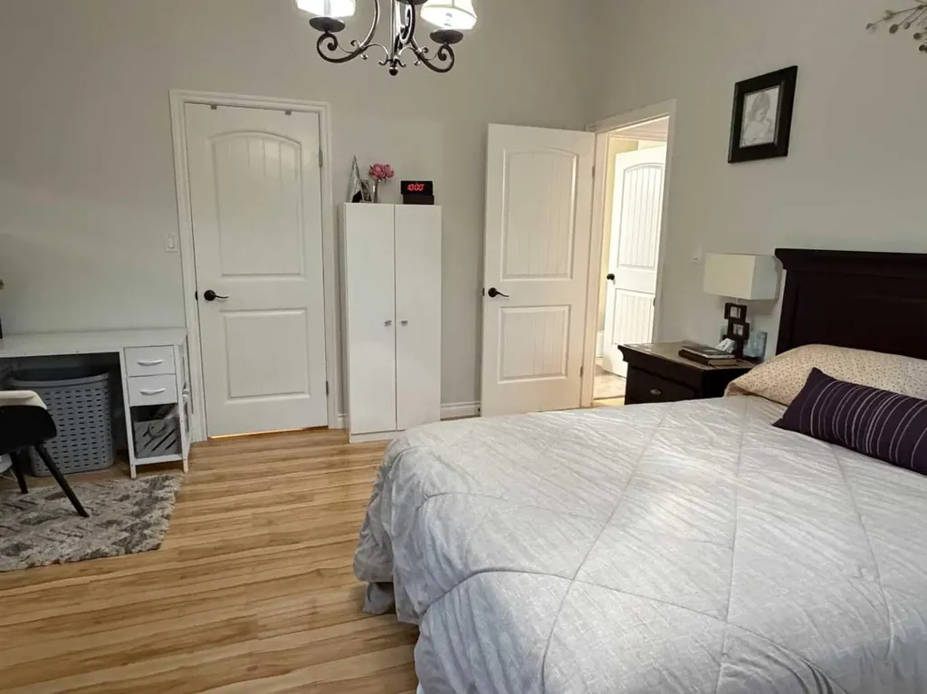 5613 52 Street Taber AB T1G 1K7