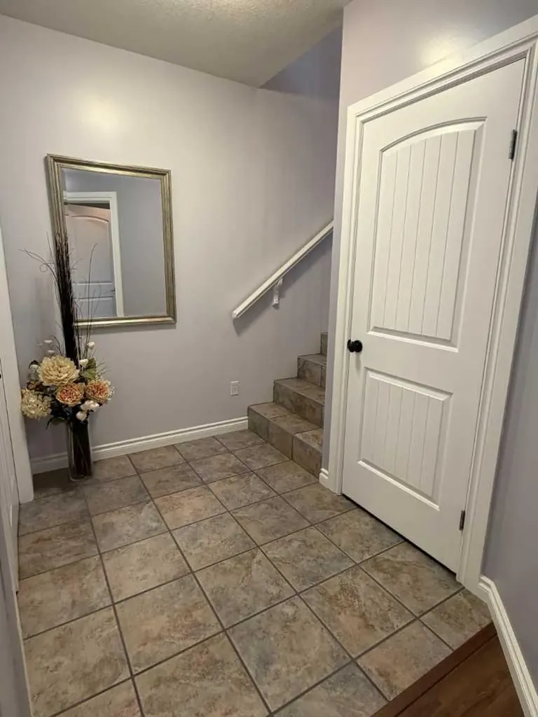5613 52 Street Taber AB T1G 1K7