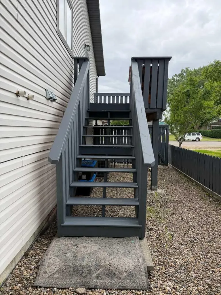 5613 52 Street Taber AB T1G 1K7