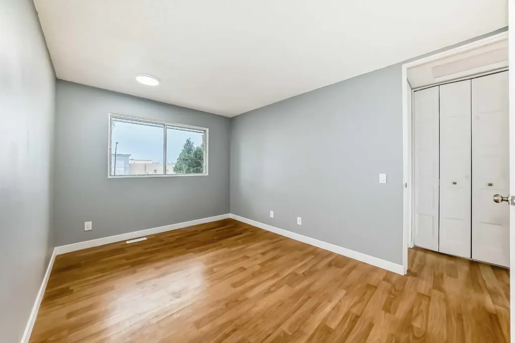 232 Marlborough Way NE Calgary AB T2A 6R9